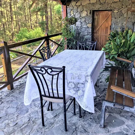 Holiday Sendero Floral Holiday home El Amparo